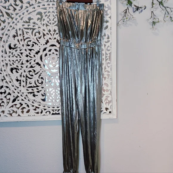 ELLIATT MAYAH STRAPPLES SHIMMER JUMPSUIT SIDE POCKETS RETRO-INSPIRED SIZE SMALL - Picture 10 of 16